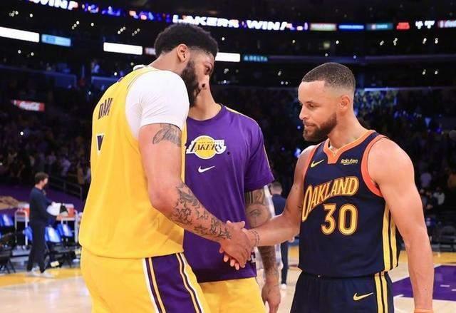 金州勇士最新爆料,揭秘球队备战新赛季的幕后故事”  第3张